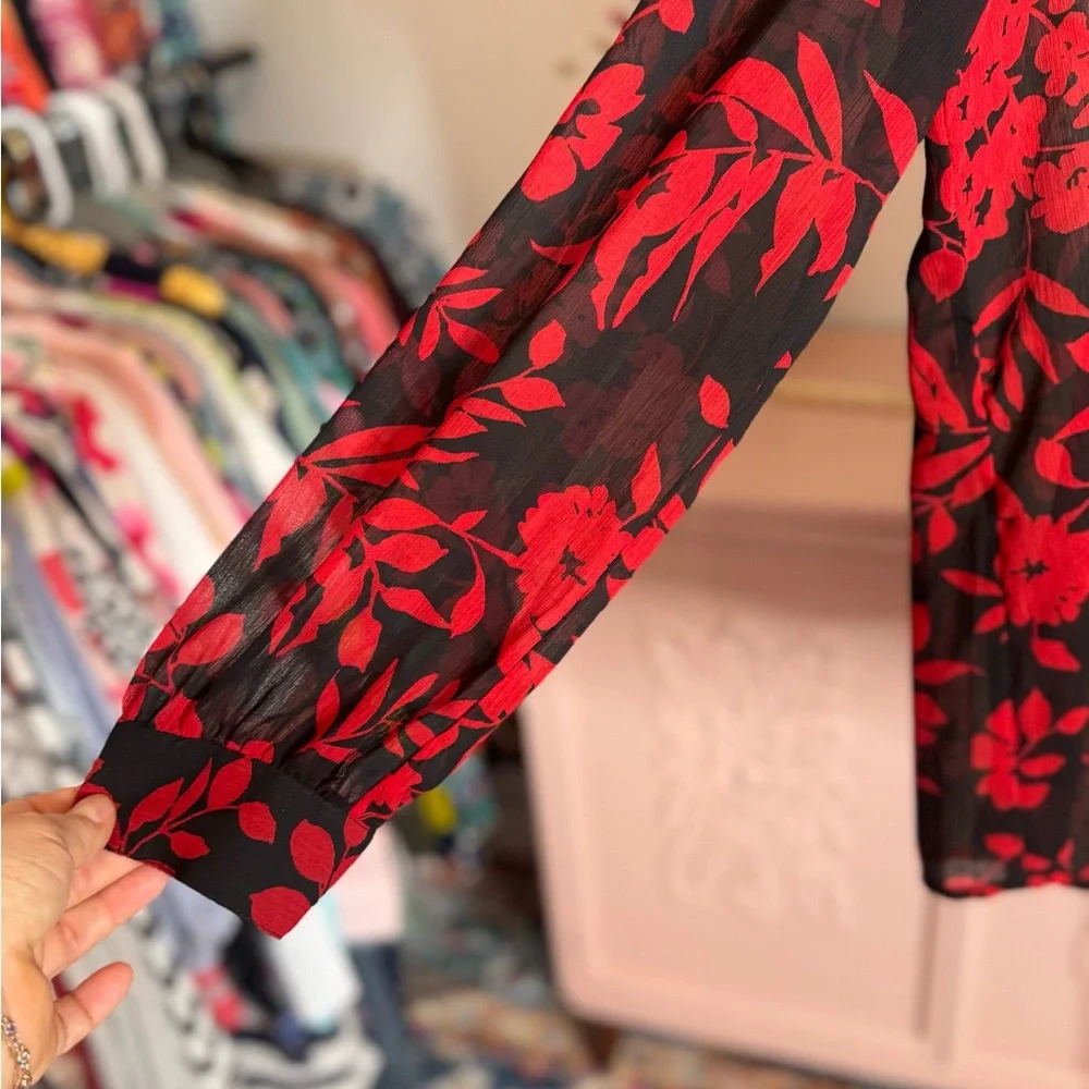 Chico’s size 1  Red and black Floral‎ Sheer Blouse- does not have the cami